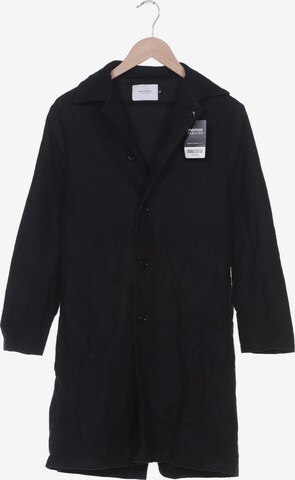 Rotholz Jacket & Coat in XS in Black: front