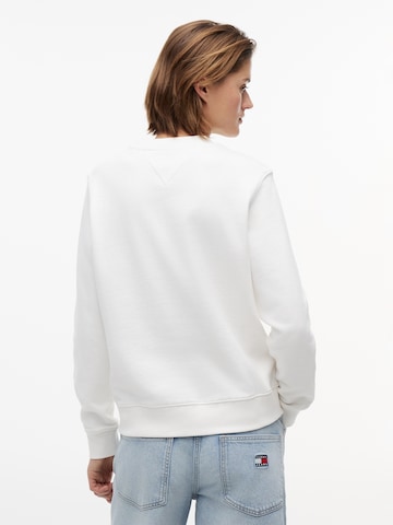 Tommy Jeans Tréning póló 'ESS' - fehér