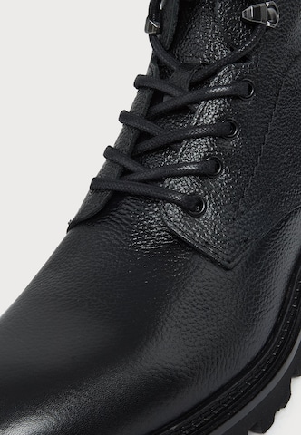 Boots stringati 'Julyo' di BOSS in nero