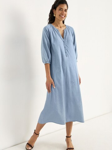 Robe Cellbes of Sweden en bleu