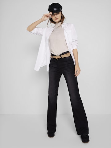bonprix Bootcut Jeans in Zwart