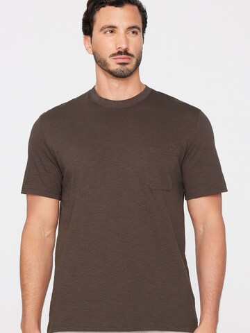 Tezenis Shirt in Brown: front