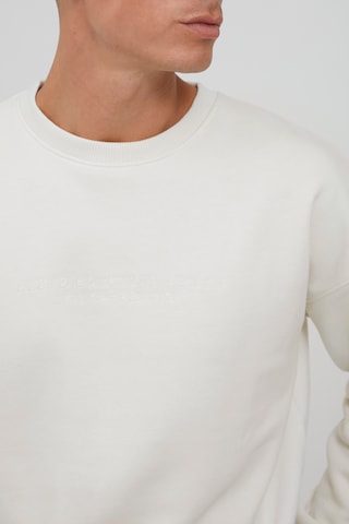 BLEND Sweatshirt 'JEFFREY' in White