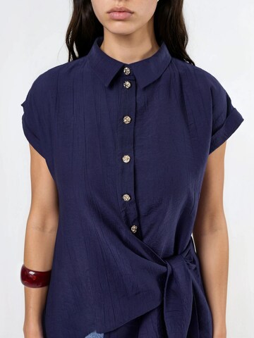 Busem Blusen in Blau