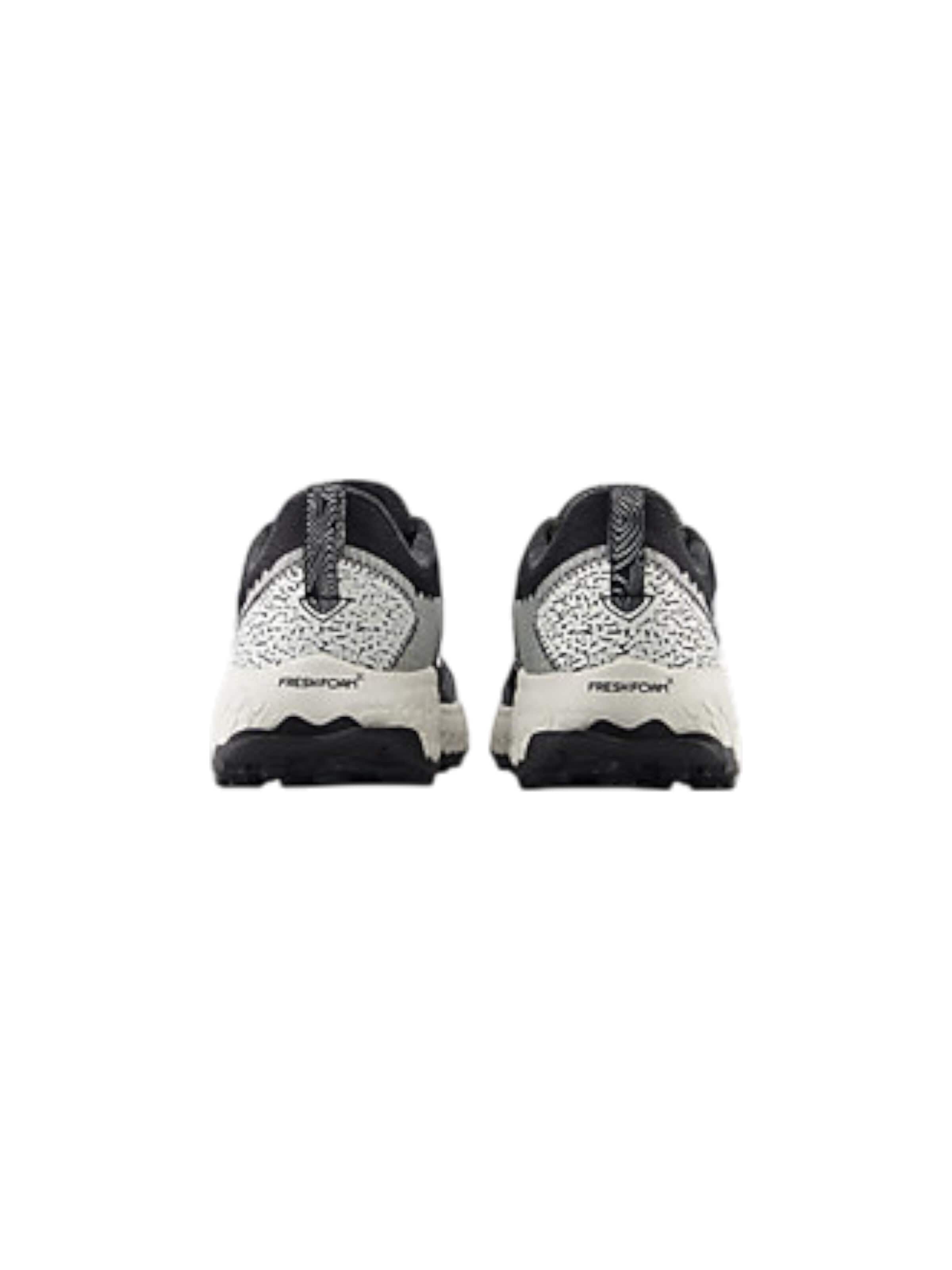 Sneaker bassa di new balance in nero