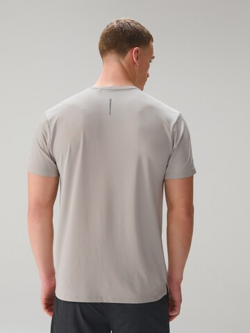 Next Functioneel shirt in Beige