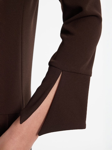 Ana Alcazar Dress 'Edriana' in Brown
