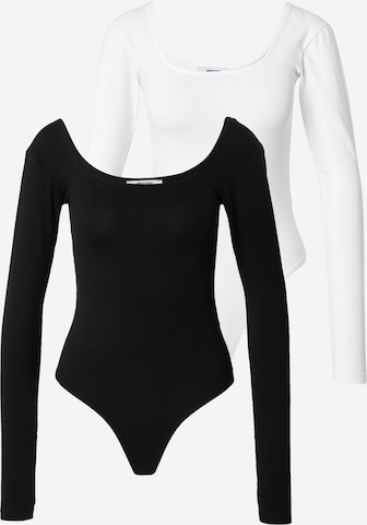 Tricou body 'Victoria' de la ABOUT YOU pe negru: față