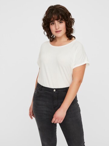 Vero Moda Curve قميص 'Ava' بلون أبيض: الأمام