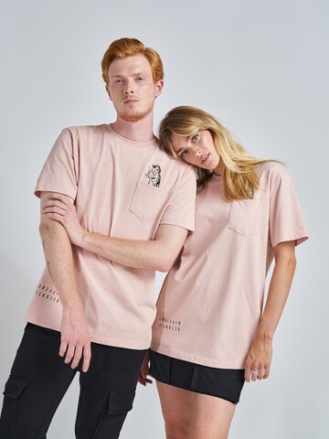 ABOUT YOU x Swalina&Linus T-shirt 'Liam' i rosa: framsida