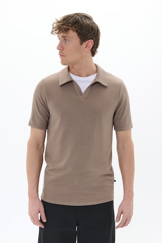 Matinique Shirt in Bruin: voorkant
