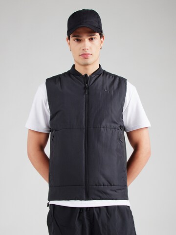 Gilet de sport 'Unlimited' NIKE en noir : devant