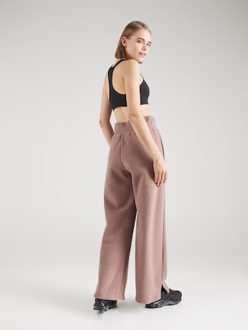 Wide Leg Pantalon Nike Sportswear en marron