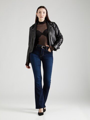 GUESS Flared Jeans in Blau