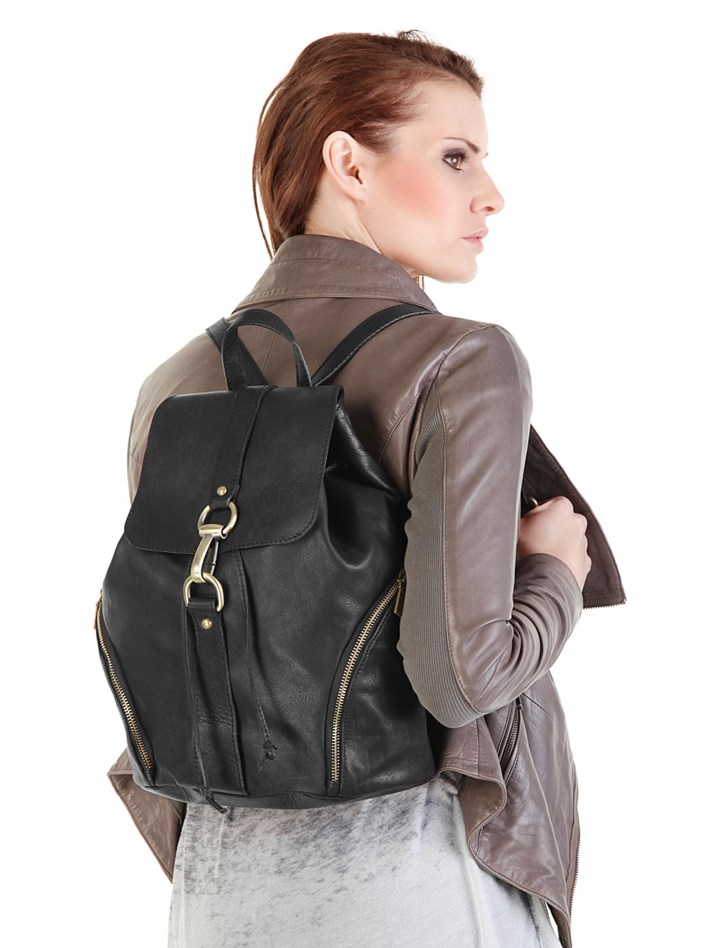 forty° Rucksack‌‌‌‌‌‌ in Schwarz: Vorderseite