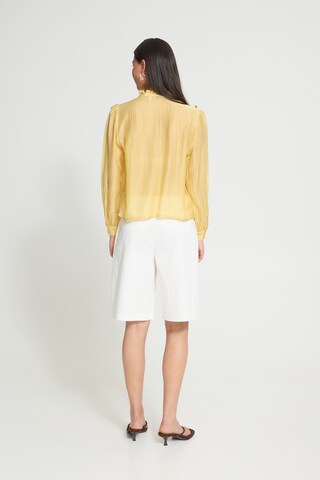 b.young - Blusa en oro