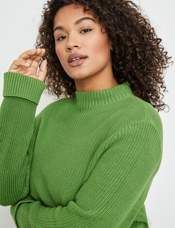 SAMOON Sweater in Green