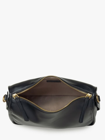 Estro Handbag '1682' in Black