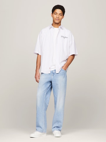 Tommy Jeans Comfort fit Button Up Shirt in White