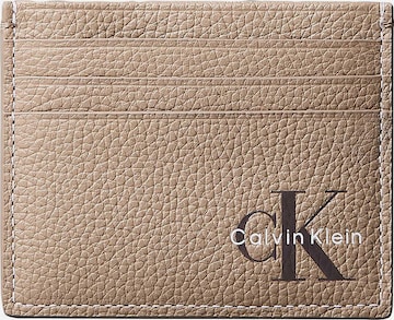 Calvin Klein Portemonnaie in Braun: Vorderseite