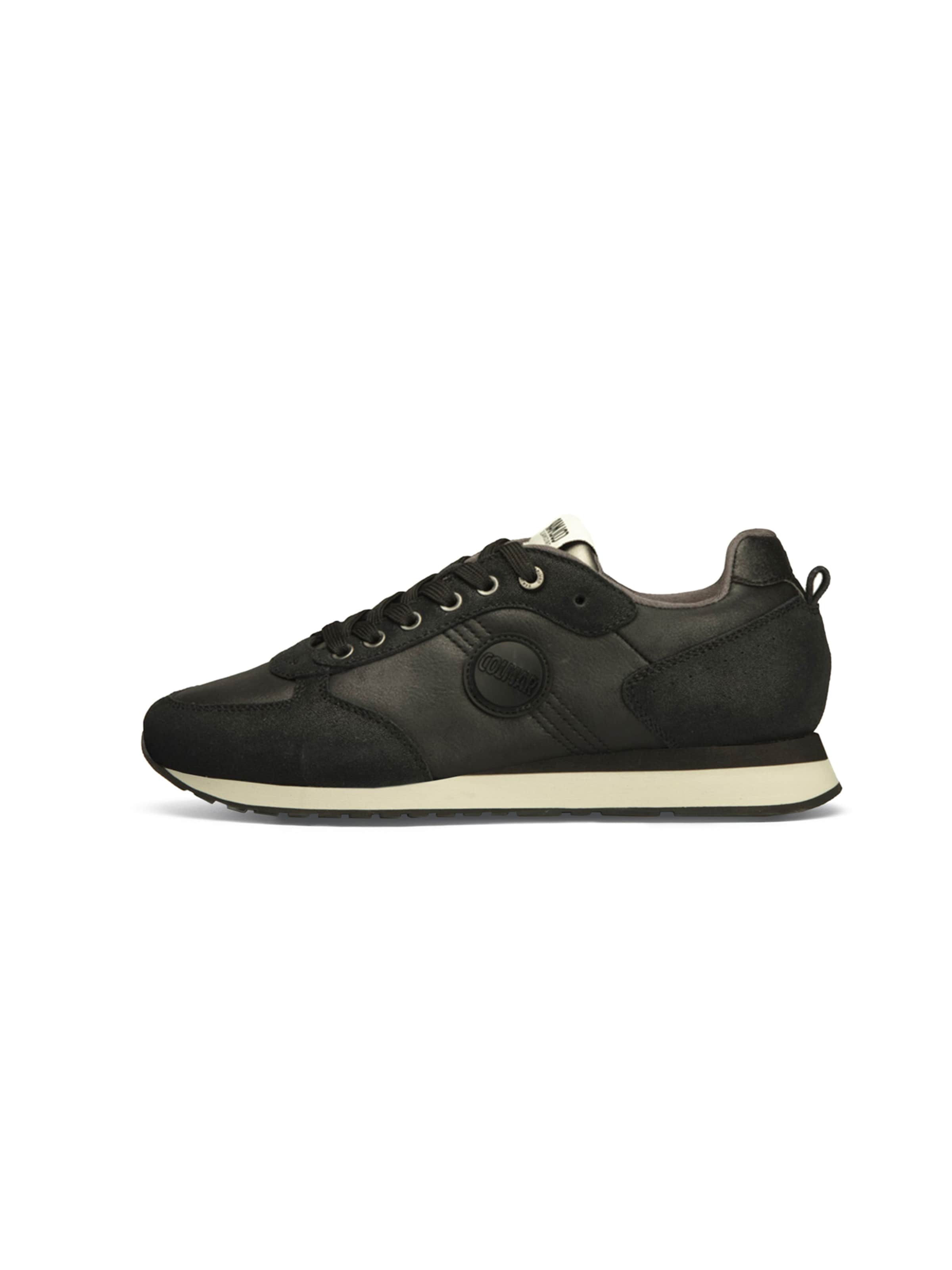 Sneaker bassa 'Travis Punk' di Colmar in nero: frontale