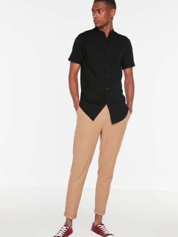 Trendyol Regular Fit Hemd in Schwarz
