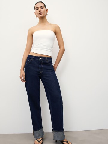 Next Top | bela barva