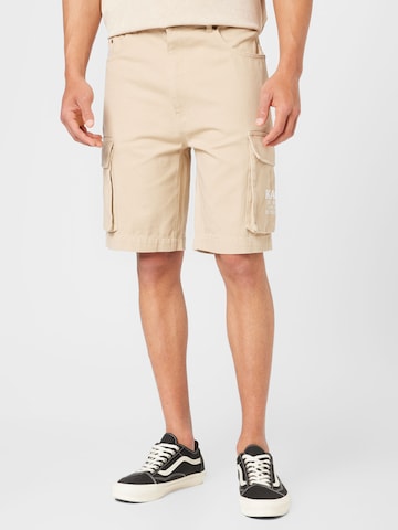 Karl Kani Regular Shorts in Beige: predná strana