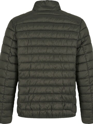 Steppin' out Between-Season Jacket in Green