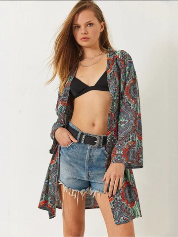 Kimono Bianco Lucci en mélange de couleurs