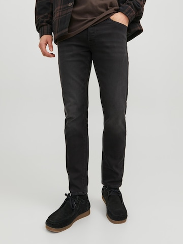 JACK & JONES Slimfit Jeans 'Mike' i svart: framsida