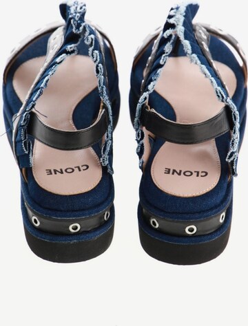 Clone Sandals & High-Heeled Sandals in 38 in Blue