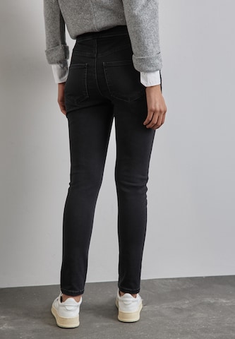 STREET ONE Skinny Jeggings in Schwarz