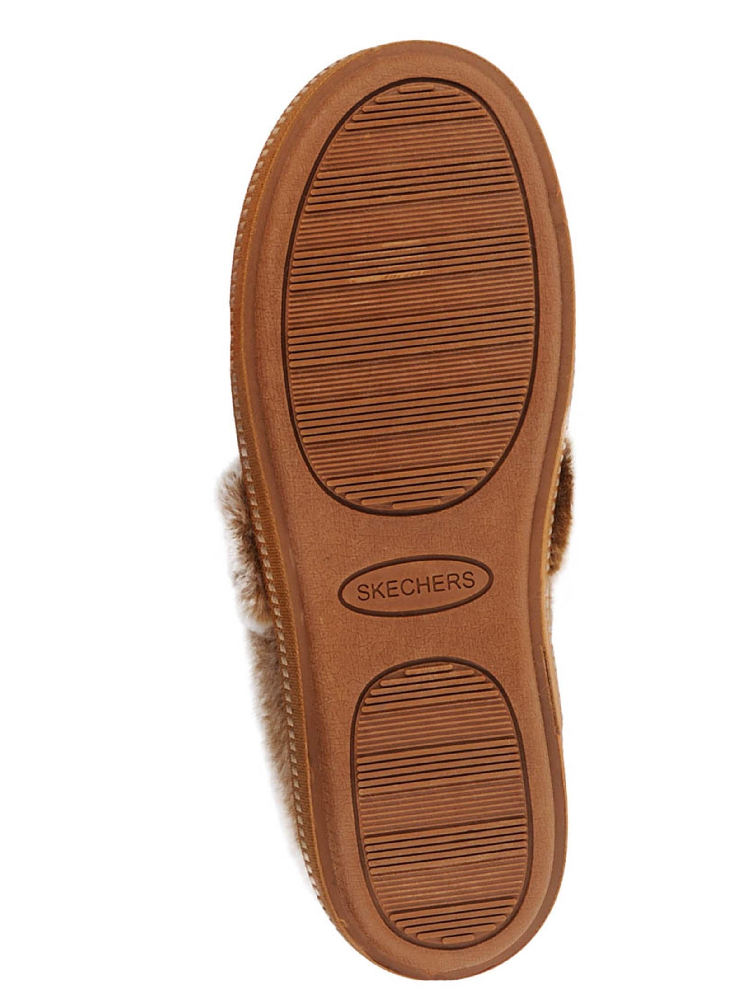 SKECHERS Huisschoenen 'Cozy Campfire-Team Toasty' in Bruin