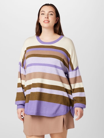 Pull-over 'MELANI' Fransa Curve en violet : devant