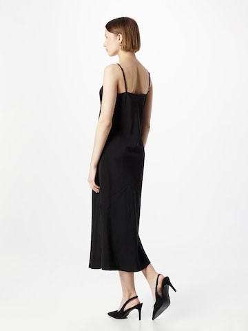 GAP - Vestido en negro