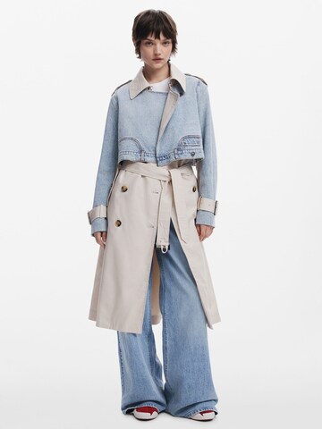 Desigual Between-seasons coat 'Two-Piece' in Beige: front