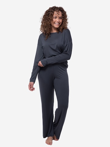 Mey Pyjama 'Pure Chic' in Grau