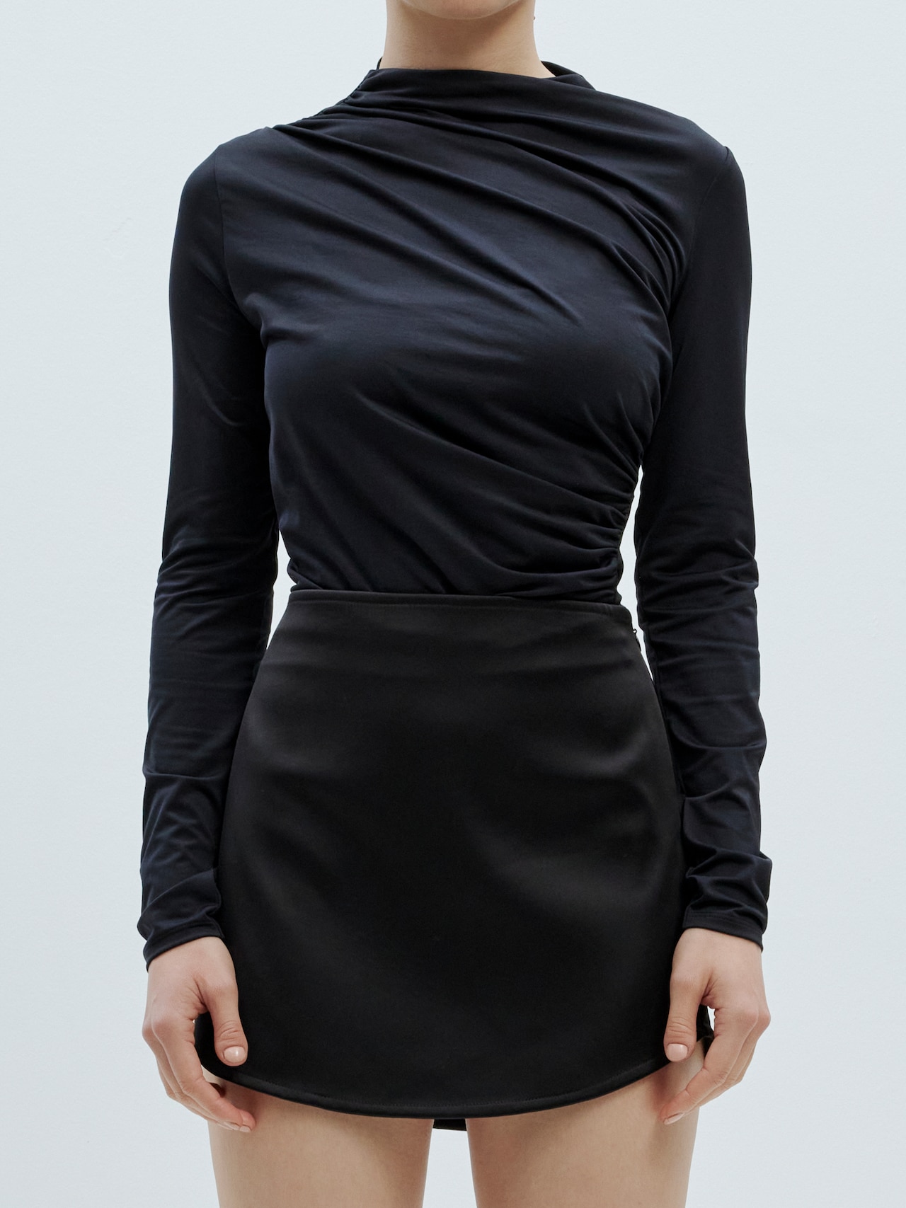 EDITED Produkte Shirt 'Omara' schwarz