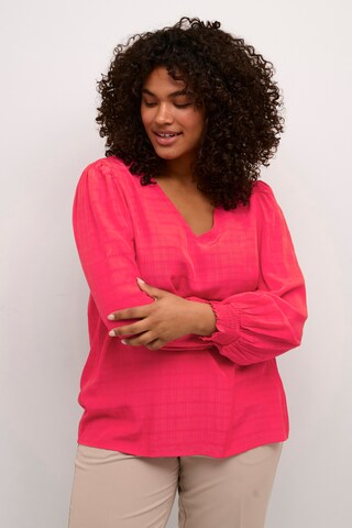 KAFFE CURVE Bluse 'Lisana' i pink: forside