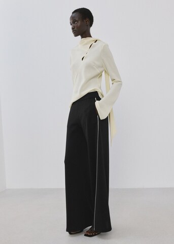MANGO Wide Leg Hose in Schwarz