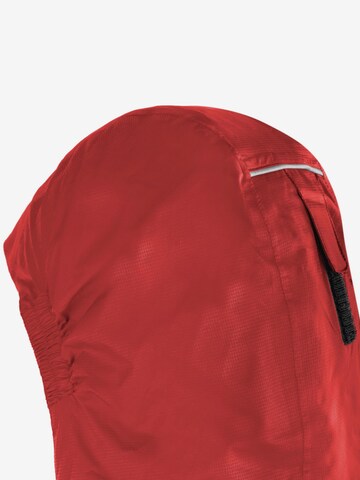 normani Performance Jacket in Red