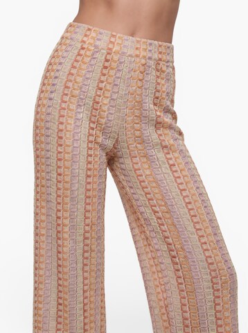 MAKARIĆ Regular Hose in Beige
