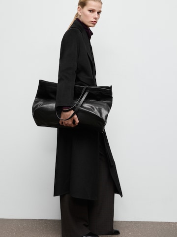 MANGO Átmeneti kabátok 'BATIN' - fekete