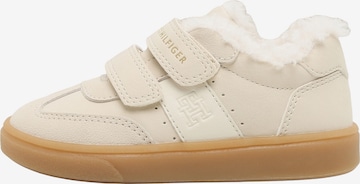 TOMMY HILFIGER Tennarit 'HECTOR' värissä beige: etupuoli