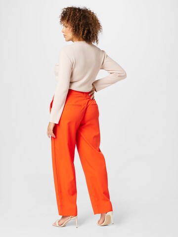 PIECES Curve - Loosefit Pantalón chino 'AMALIE' en rojo