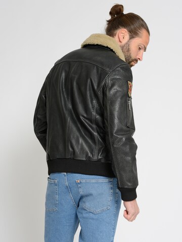 MUSTANG Between-Season Jacket 'Karlstad' in Black