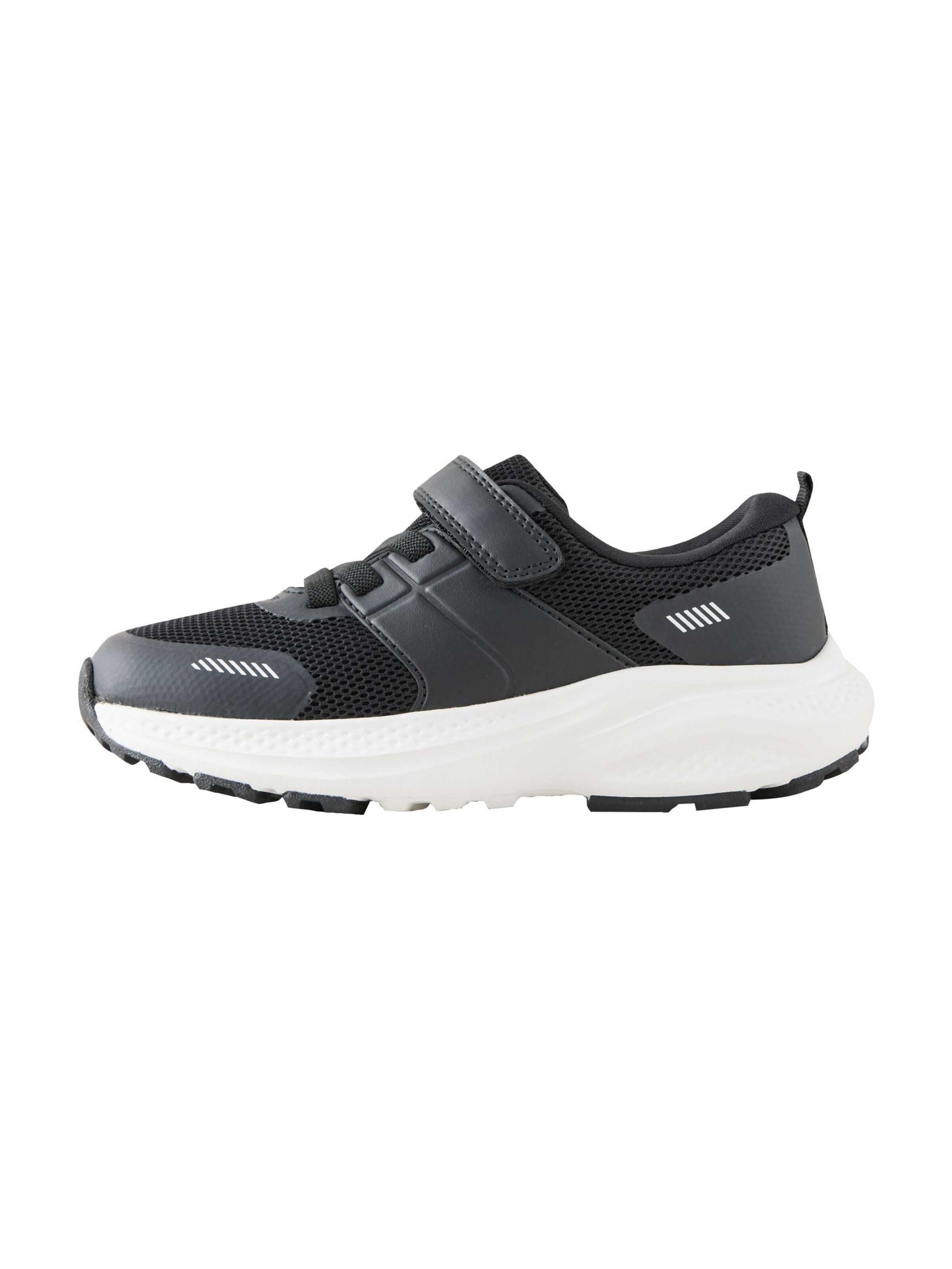 Sneaker de la Next pe negru: față