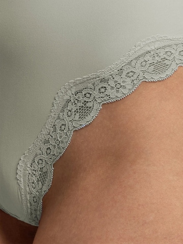 cfab Body 'Bodysuit String mit Lace' in Groen