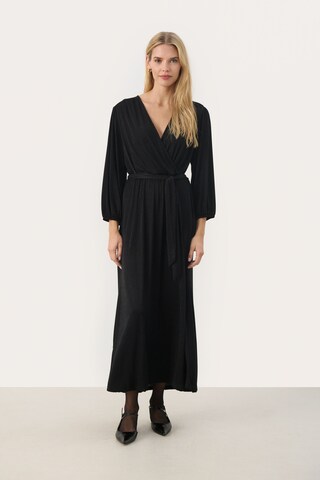 Robe Part Two en noir : devant